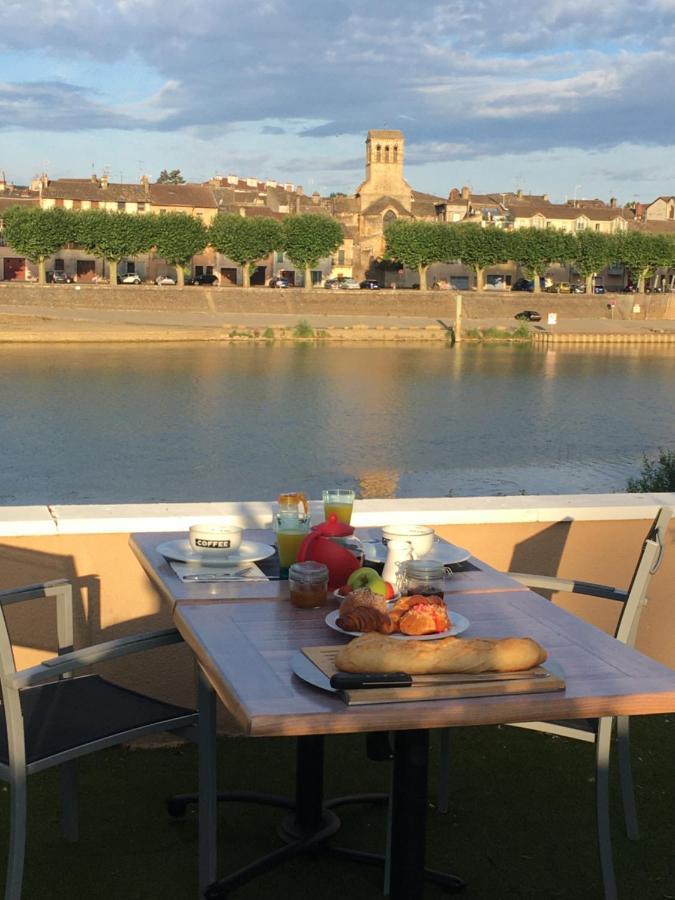 فندق Domaine Des Jardins De La Saone تورنو المظهر الخارجي الصورة